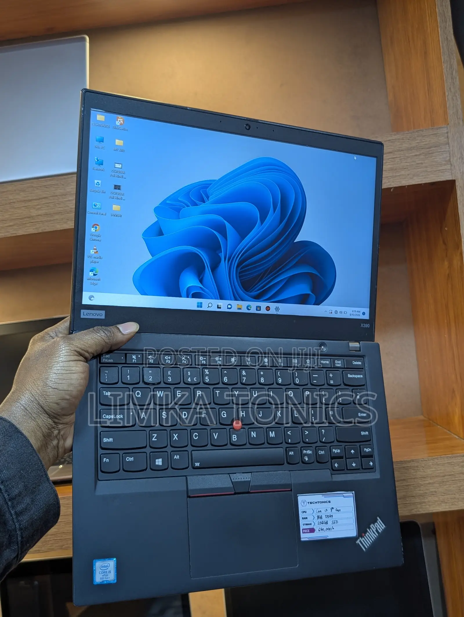 New Laptop Lenovo ThinkPad X390 8GB Intel Core i5 SSD 256GB