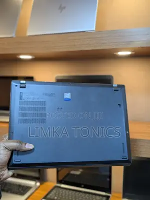 New Laptop Lenovo ThinkPad X390 8GB Intel Core i5 SSD 256GB