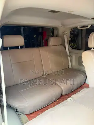Toyota Land Cruiser 100 4.2 TD Executive 2004 Silver