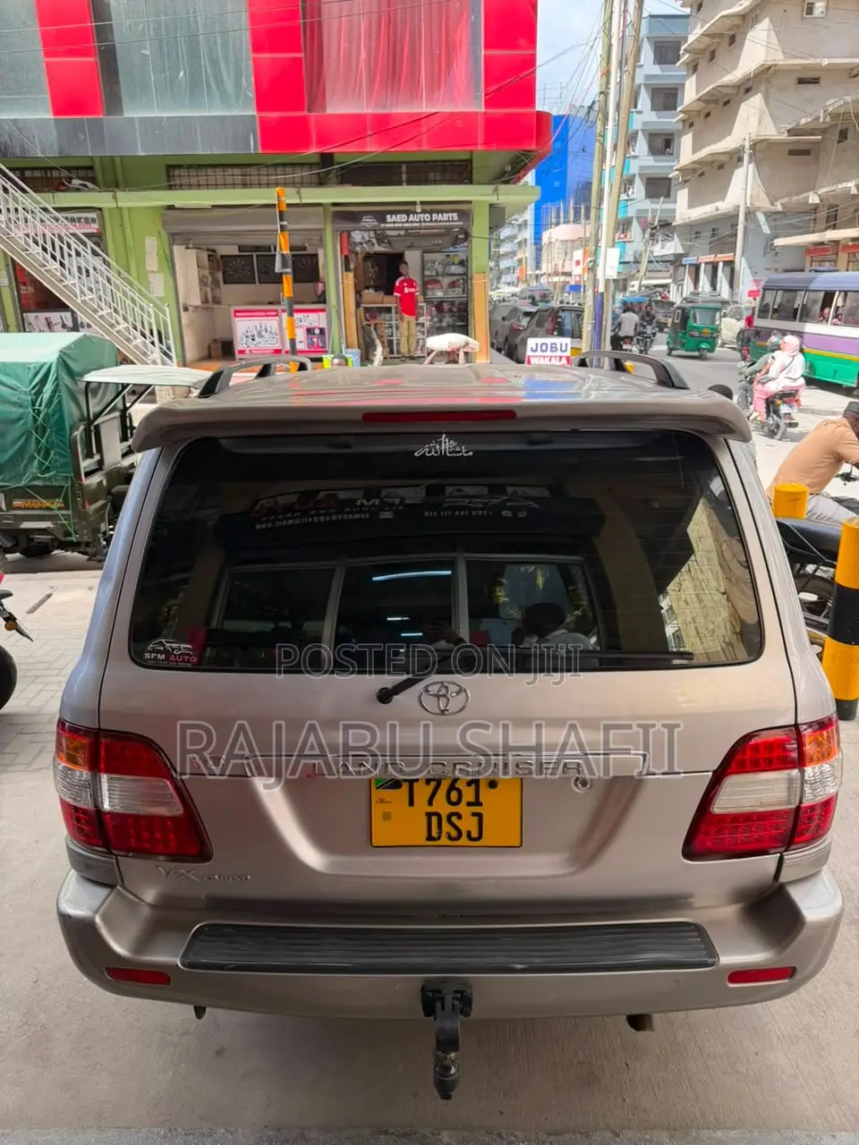 Toyota Land Cruiser 100 4.2 TD Executive 2004 Silver