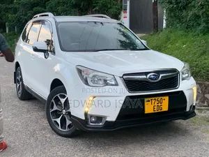 Subaru Forester 2013 White