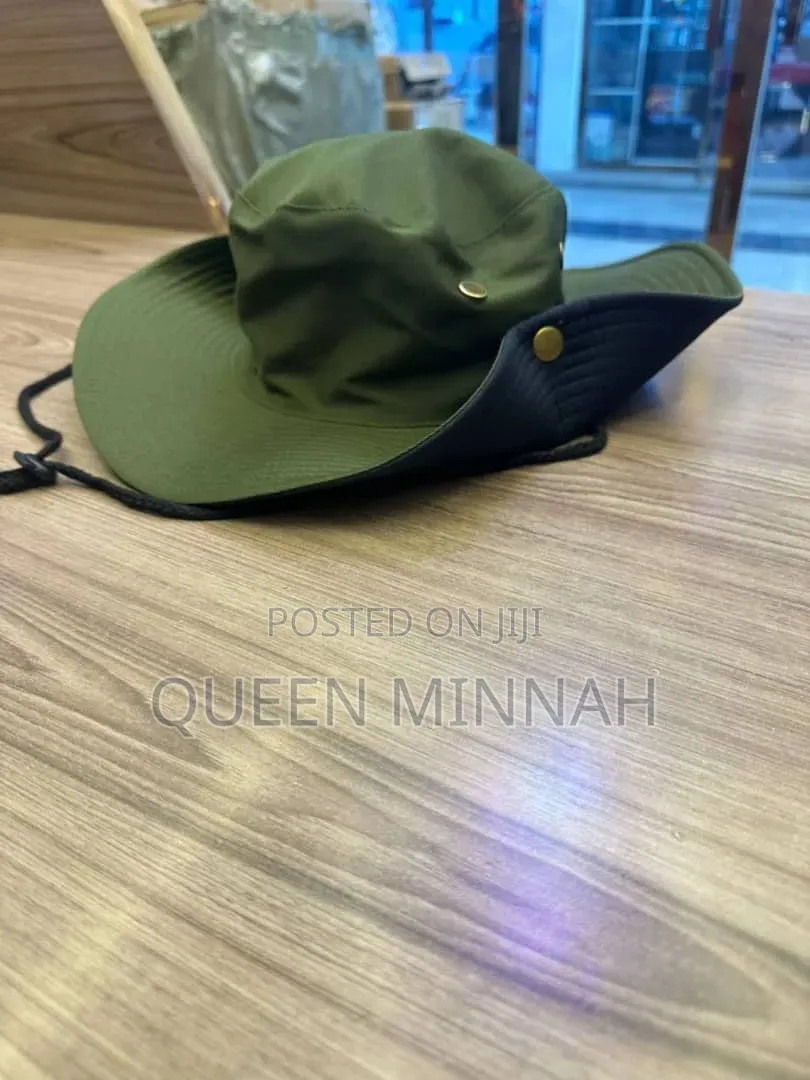 Wide-Brimmed Outdoor/Boonie Hat
