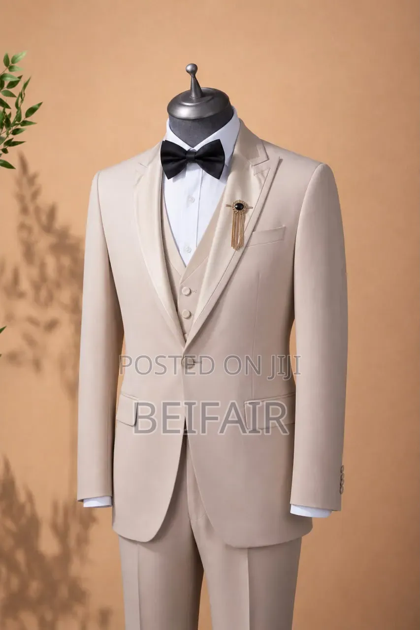 Elegant Khaki Taxedo