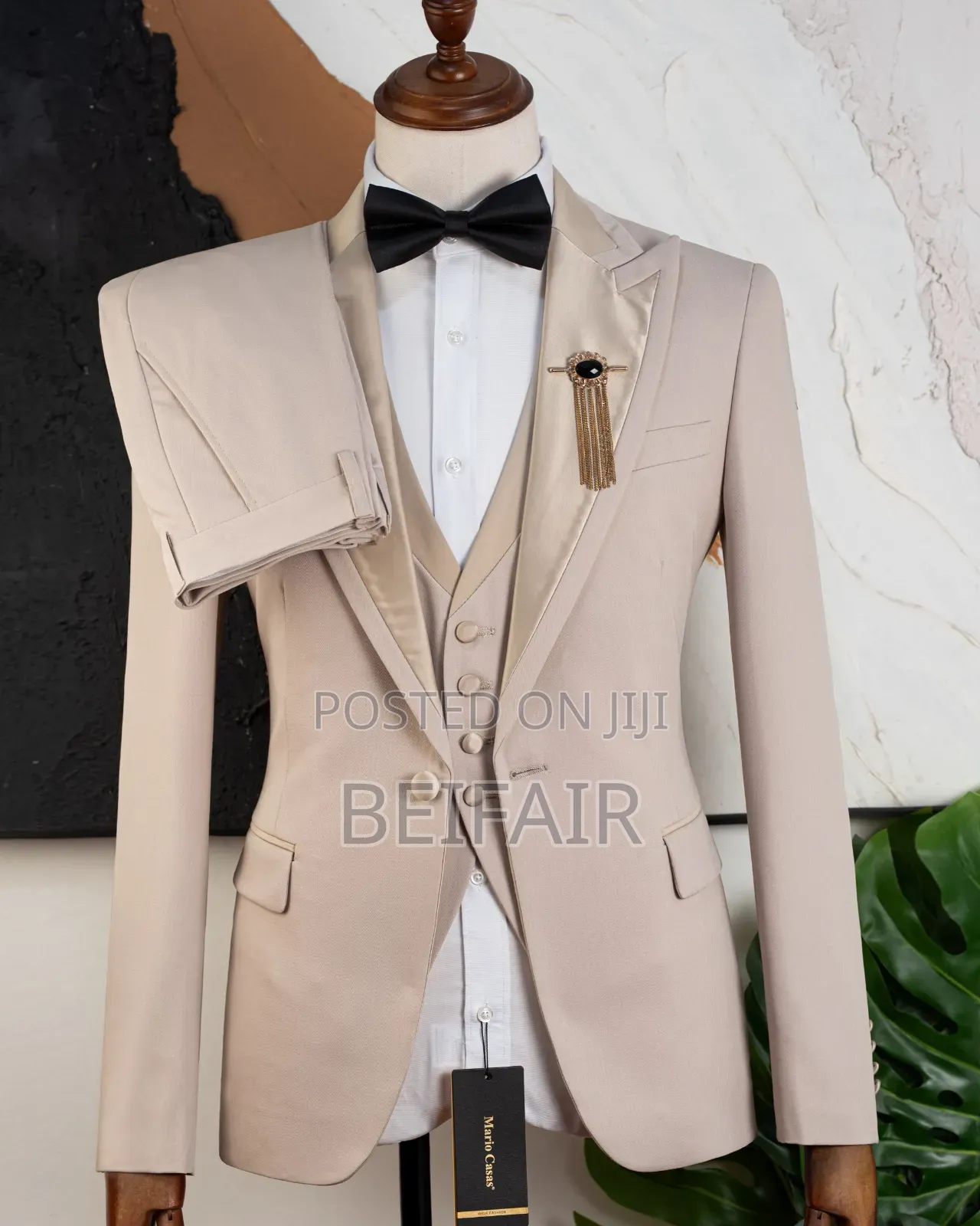 Elegant Khaki Taxedo