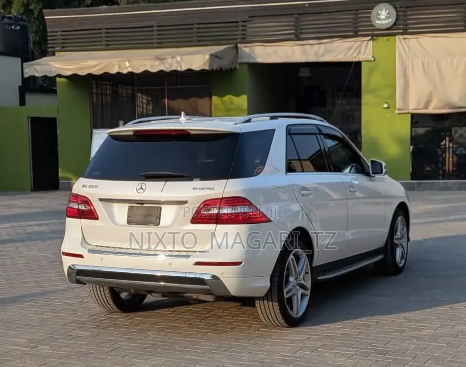 Mercedes-Benz 350D 2015 White