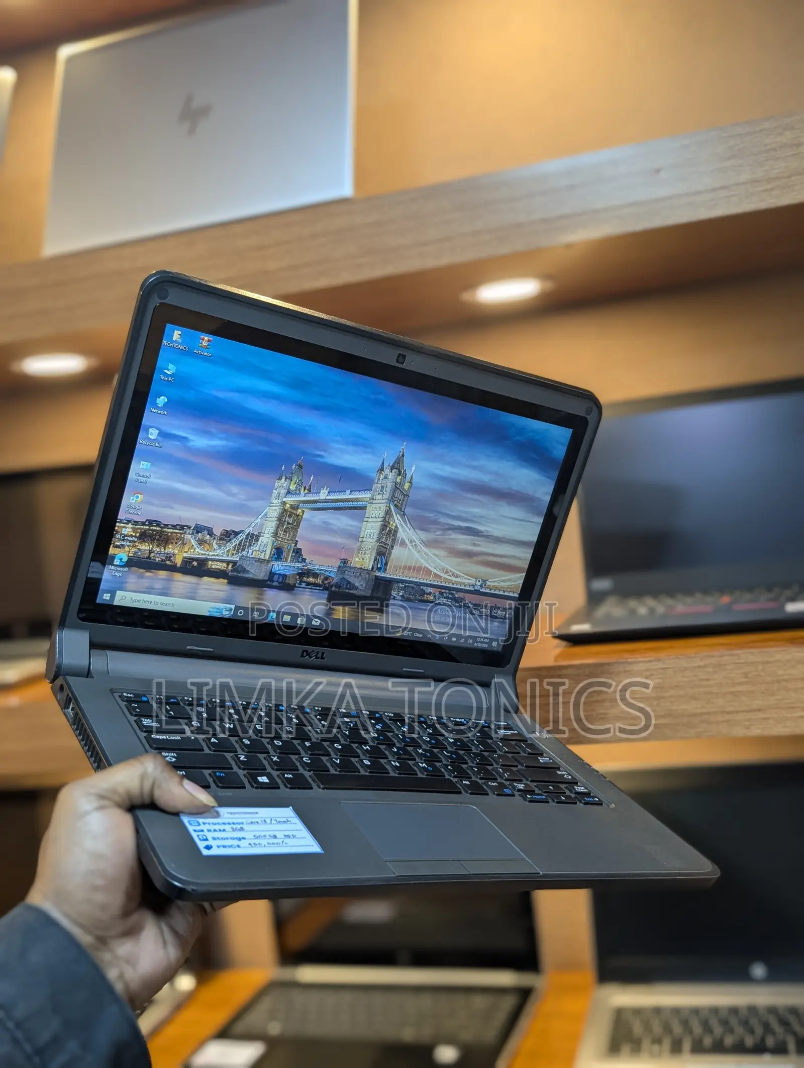 New Laptop Dell Latitude 3350 8GB Intel Core i3 HDD 500GB