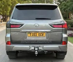 Lexus LX 450d AWD 2021 Gray