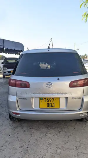 Mazda Demio 2009 Silver