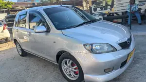 Mazda Demio 2009 Silver