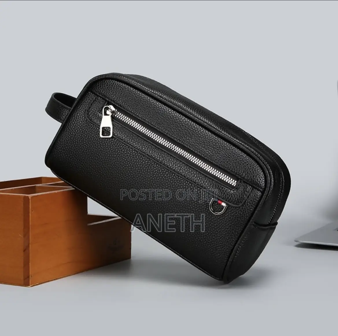 Men’s Clutch