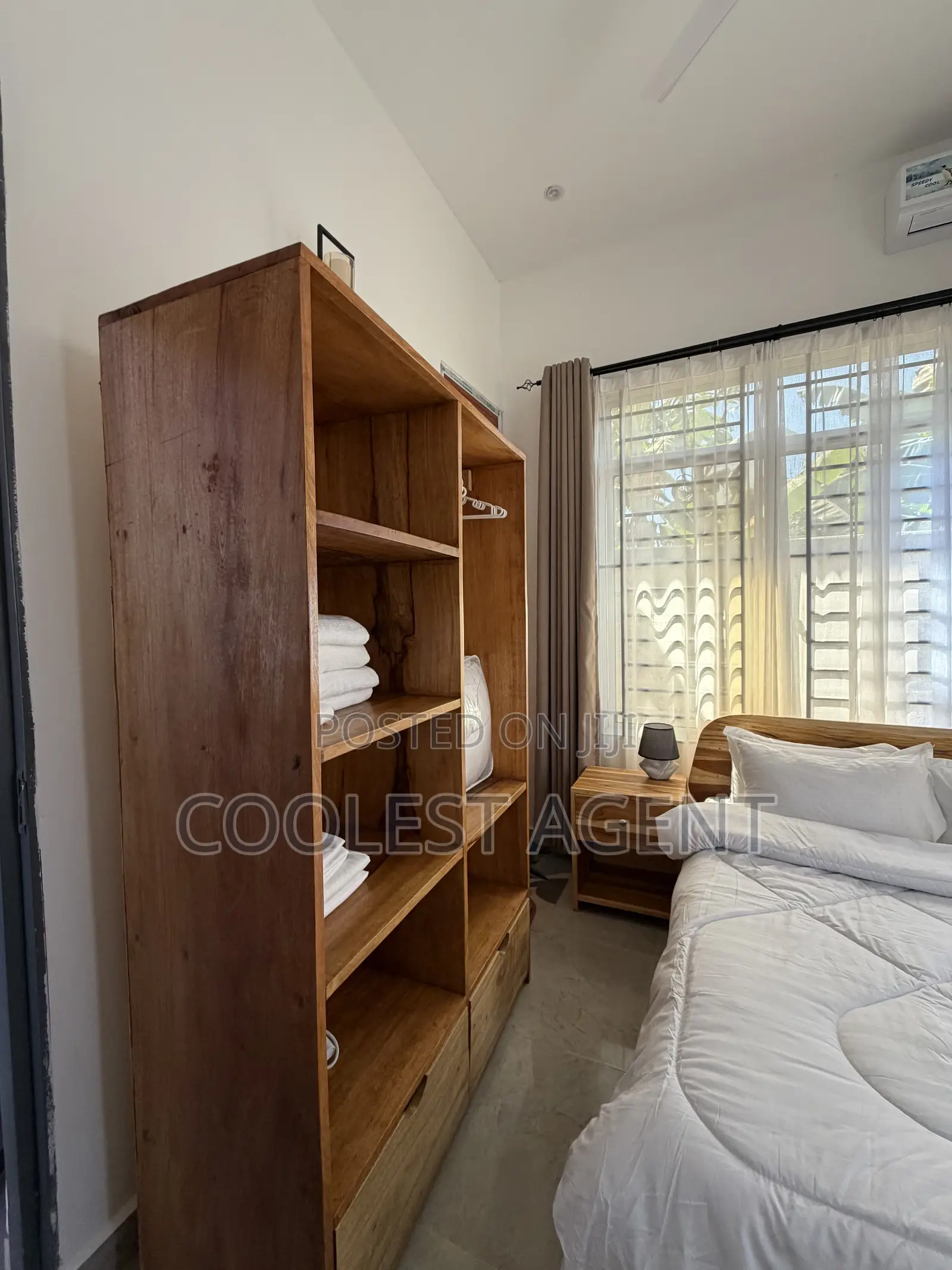 Furnished 1bdrm Apartment in Coolest Estate, Oyster Bay for rent