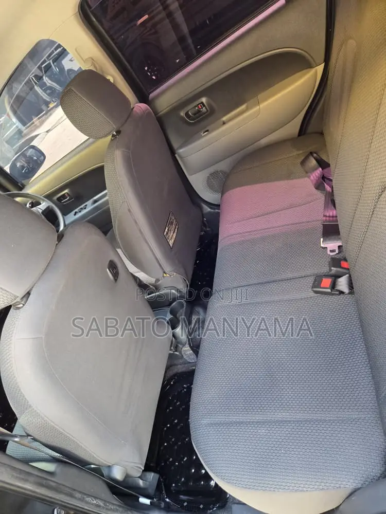 Toyota Passo 1.0 FWD 2009 Black