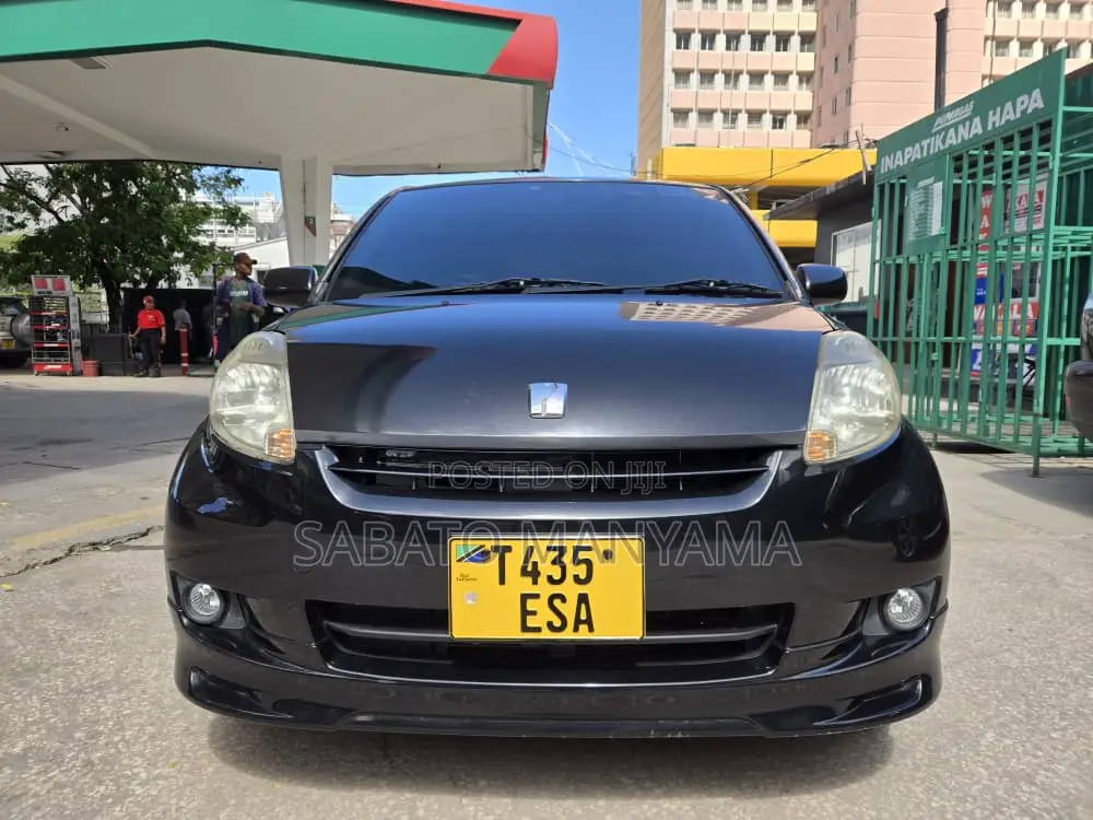 Toyota Passo 1.0 FWD 2009 Black