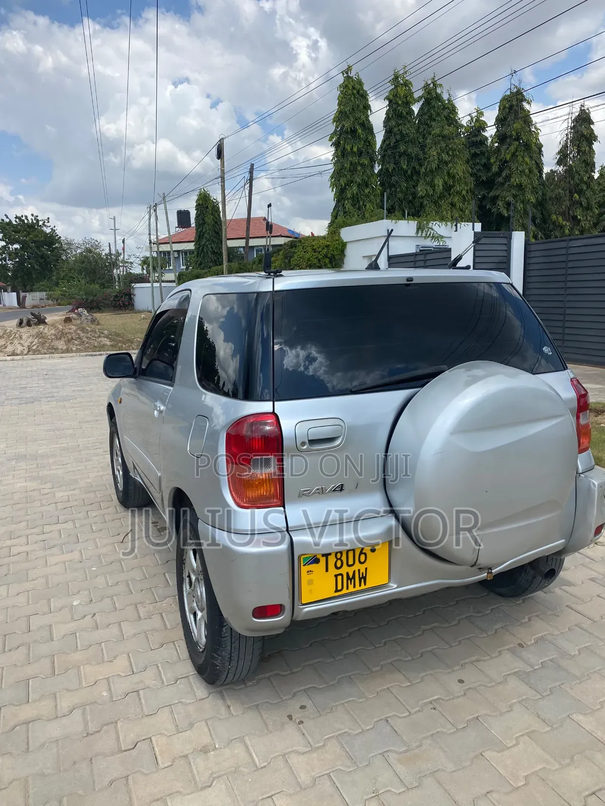 Toyota RAV4 Automatic 2003 Silver
