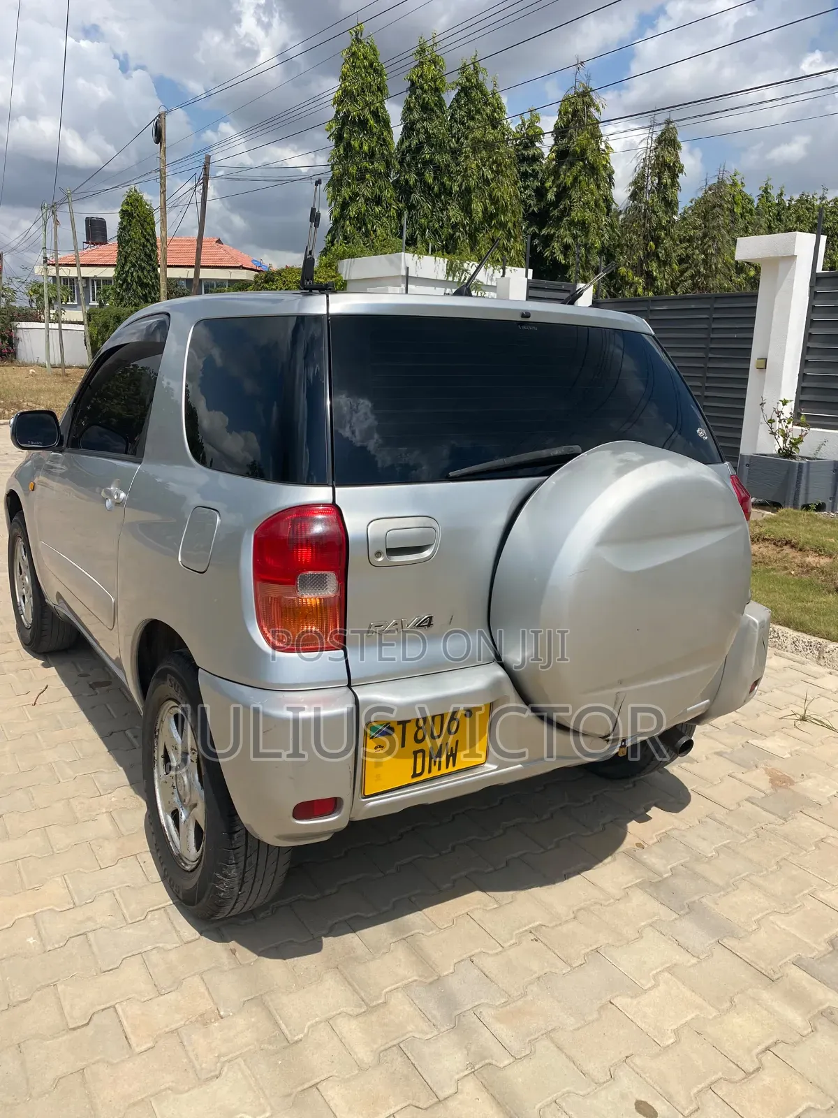 Toyota RAV4 Automatic 2003 Silver