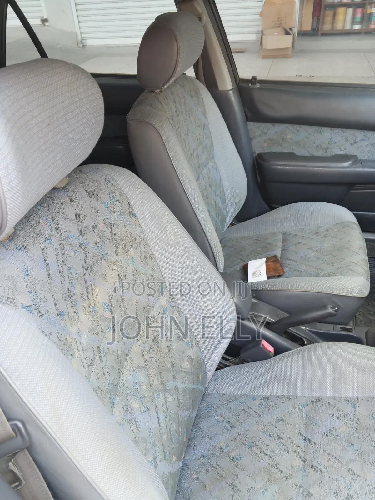 Toyota Sprinter 2000 Silver