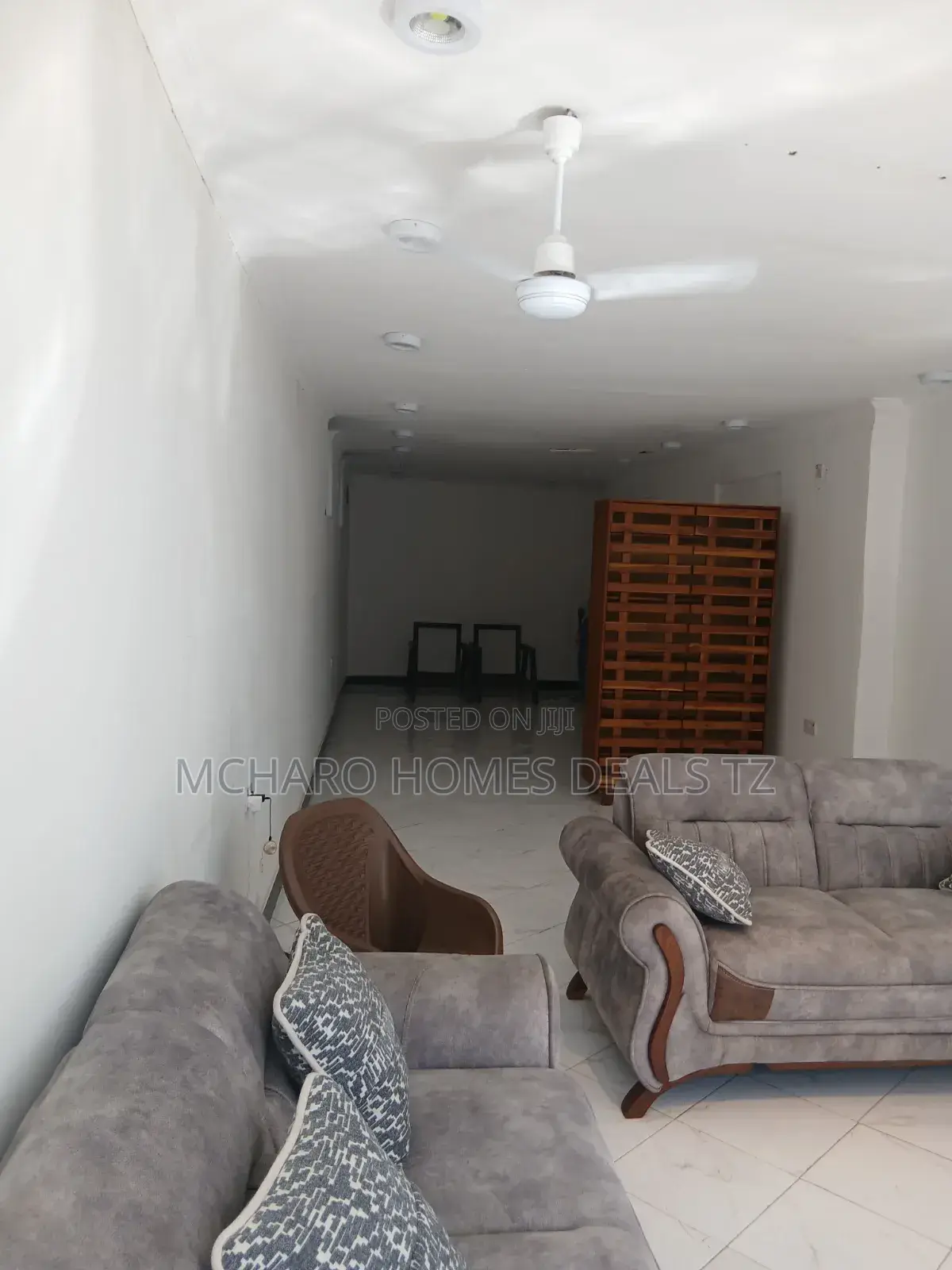 Spacious Commercial Frame for Rent – Chang'ombe Maduka Mawili