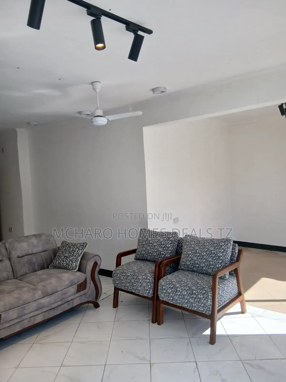 Spacious Commercial Frame for Rent – Chang'ombe Maduka Mawili