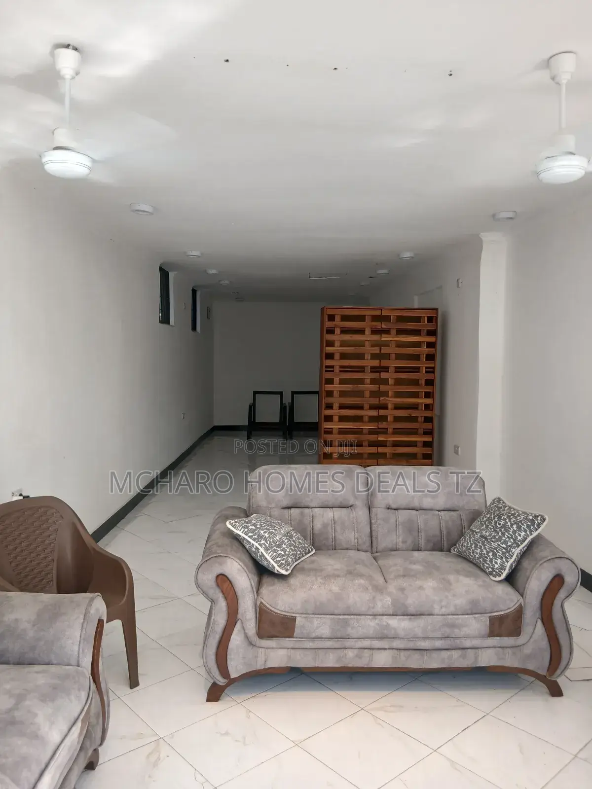 Spacious Commercial Frame for Rent – Chang'ombe Maduka Mawili