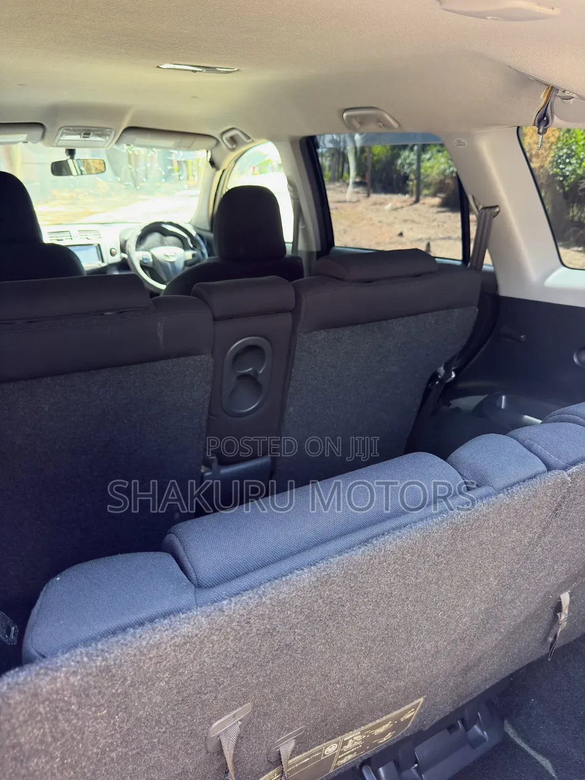 Toyota Vanguard 2010 Black