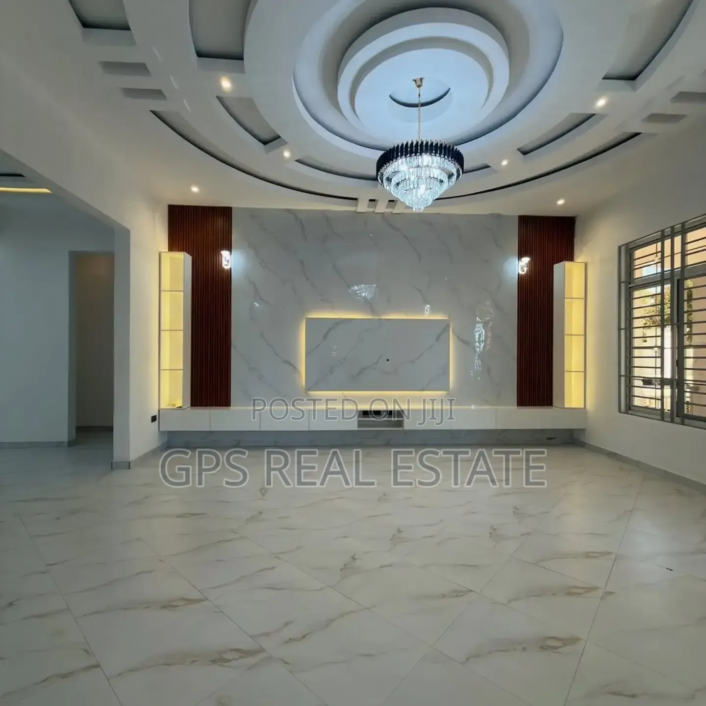 8bdrm House in Goba Center, Kinondoni for sale
