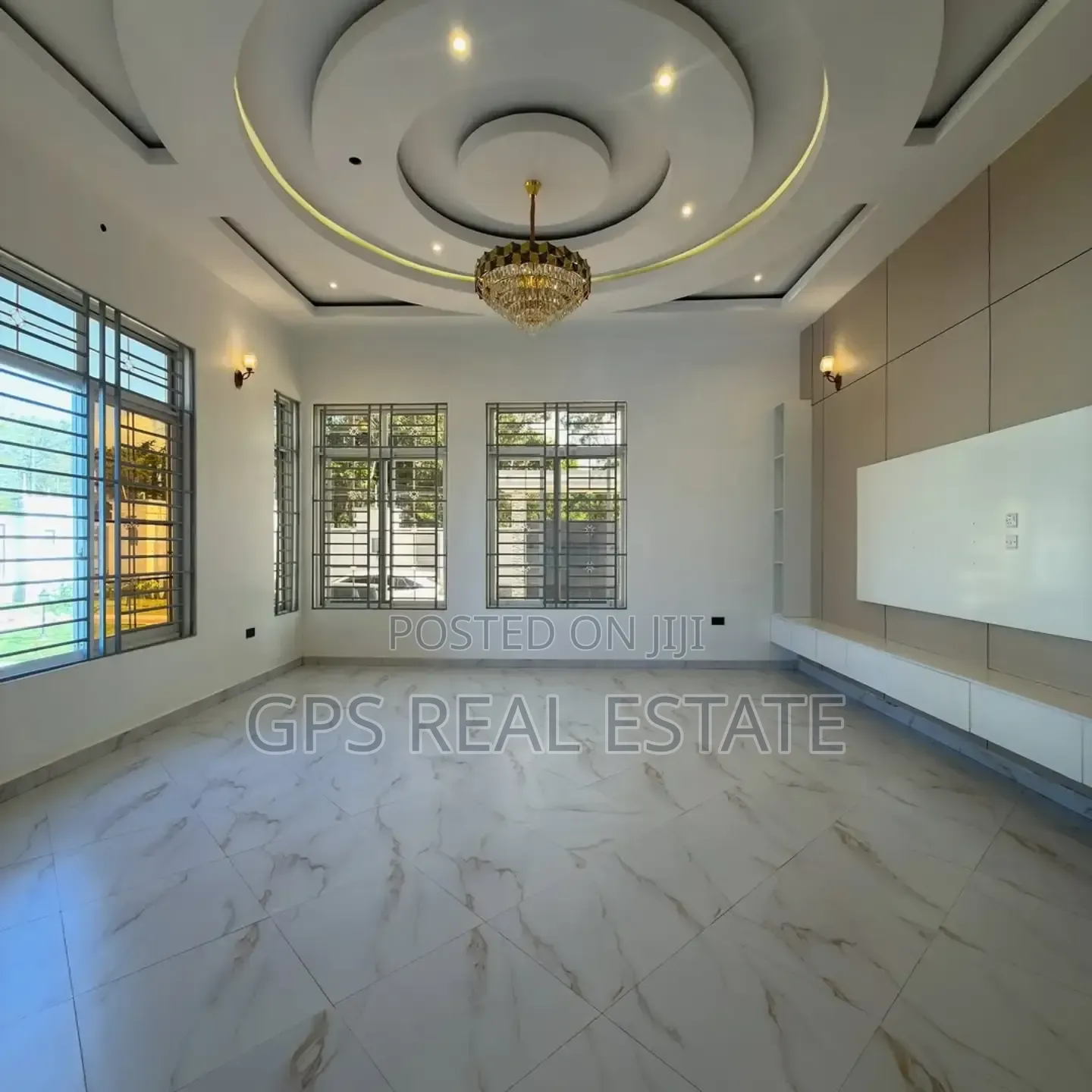 8bdrm House in Goba Center, Kinondoni for sale