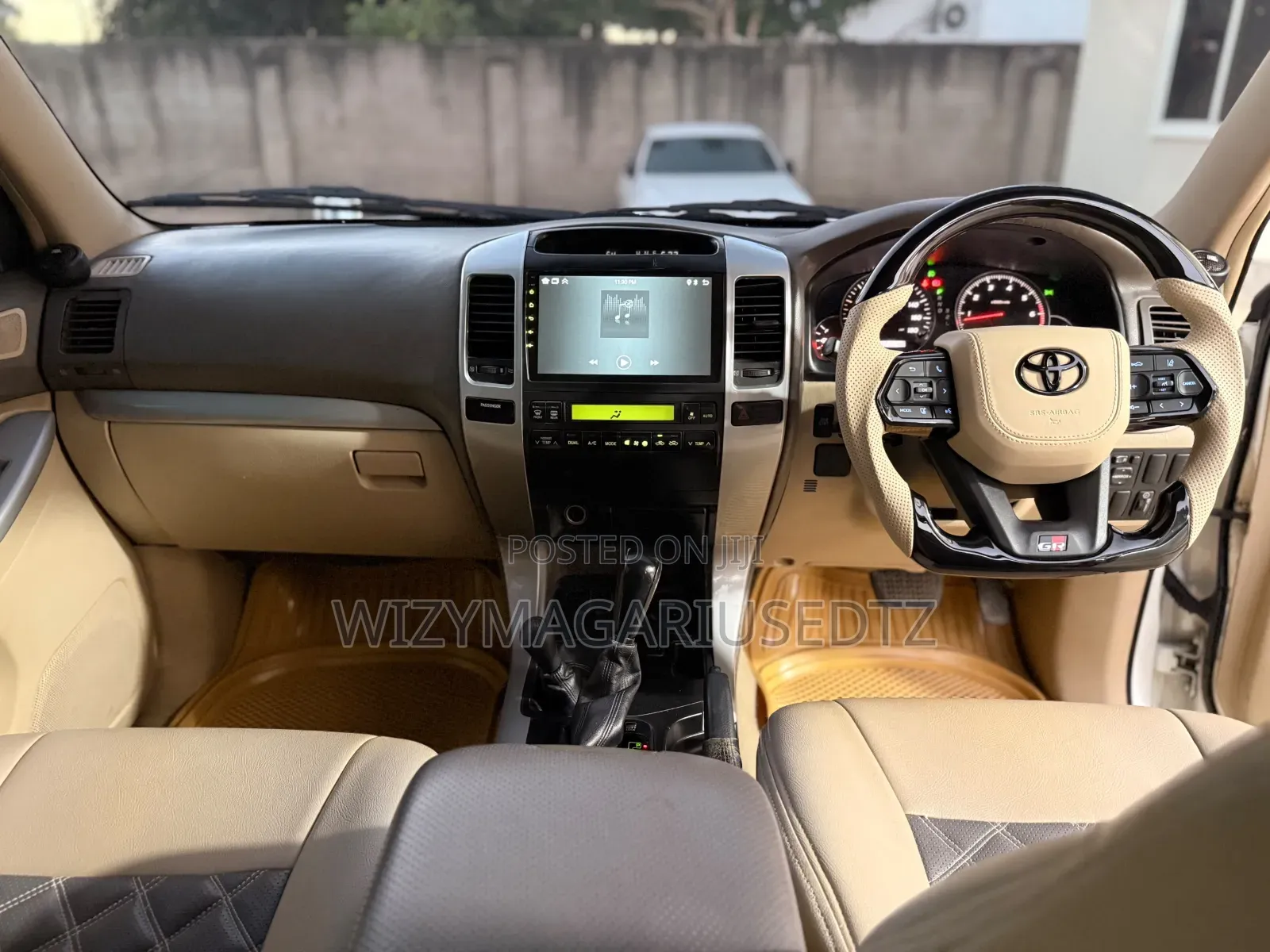 Toyota Land Cruiser Prado 2005 White