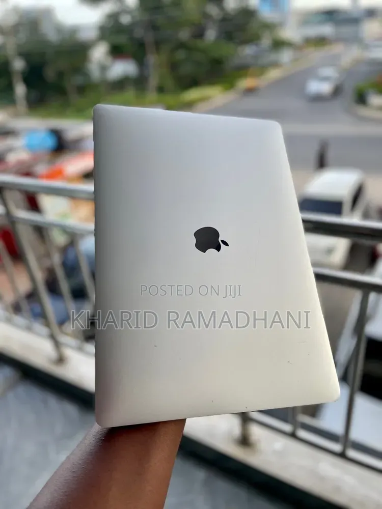 Laptop Apple MacBook Pro 2018 16GB Intel Core i7 SSD 512GB