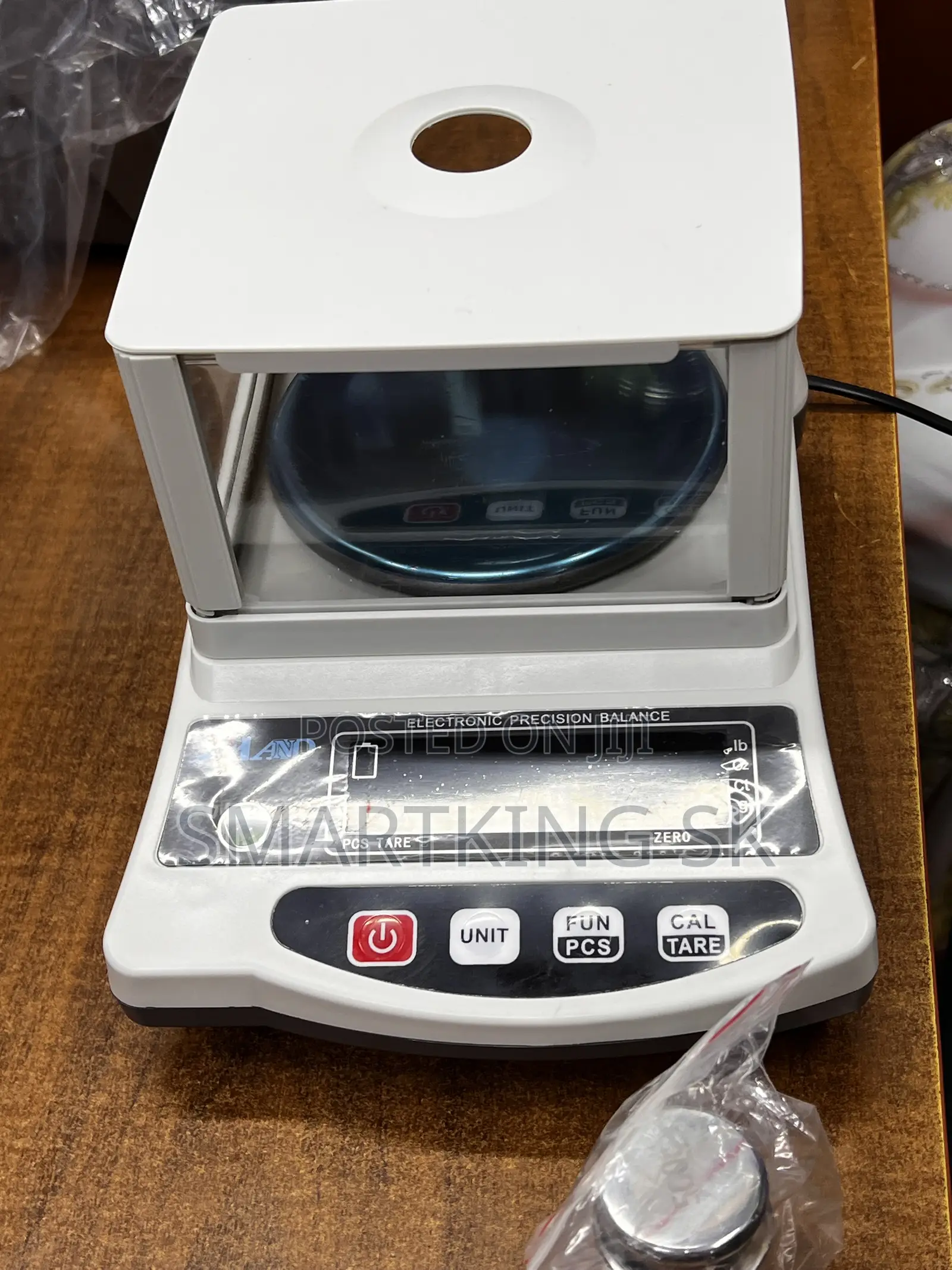 Electronic Precisions Balance Scale