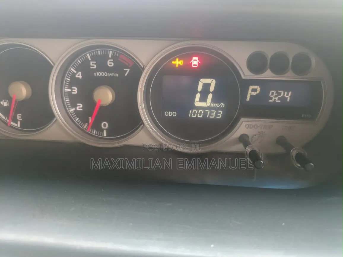 Toyota Rumion 1.5 FWD 2023 Black