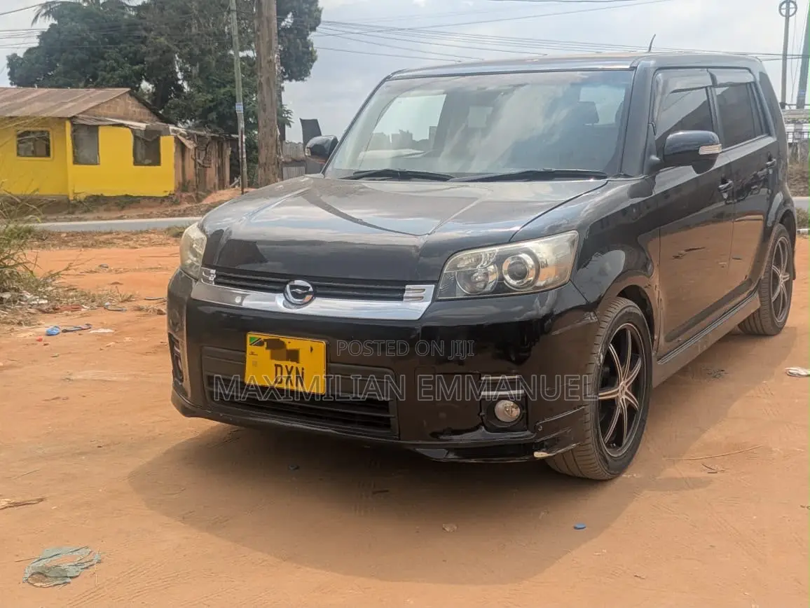 Toyota Rumion 1.5 FWD 2023 Black