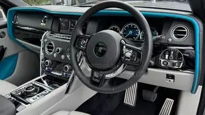 Rolls-Royce Cullinan Base 2019 Silver