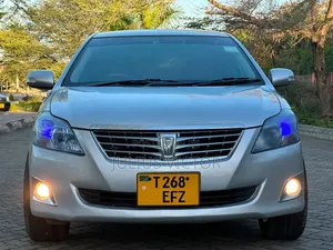 Toyota Premio 2010 Silver