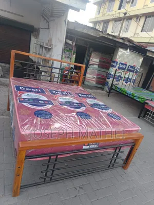 Bed 5/6 and Mattress 5/6 King Size