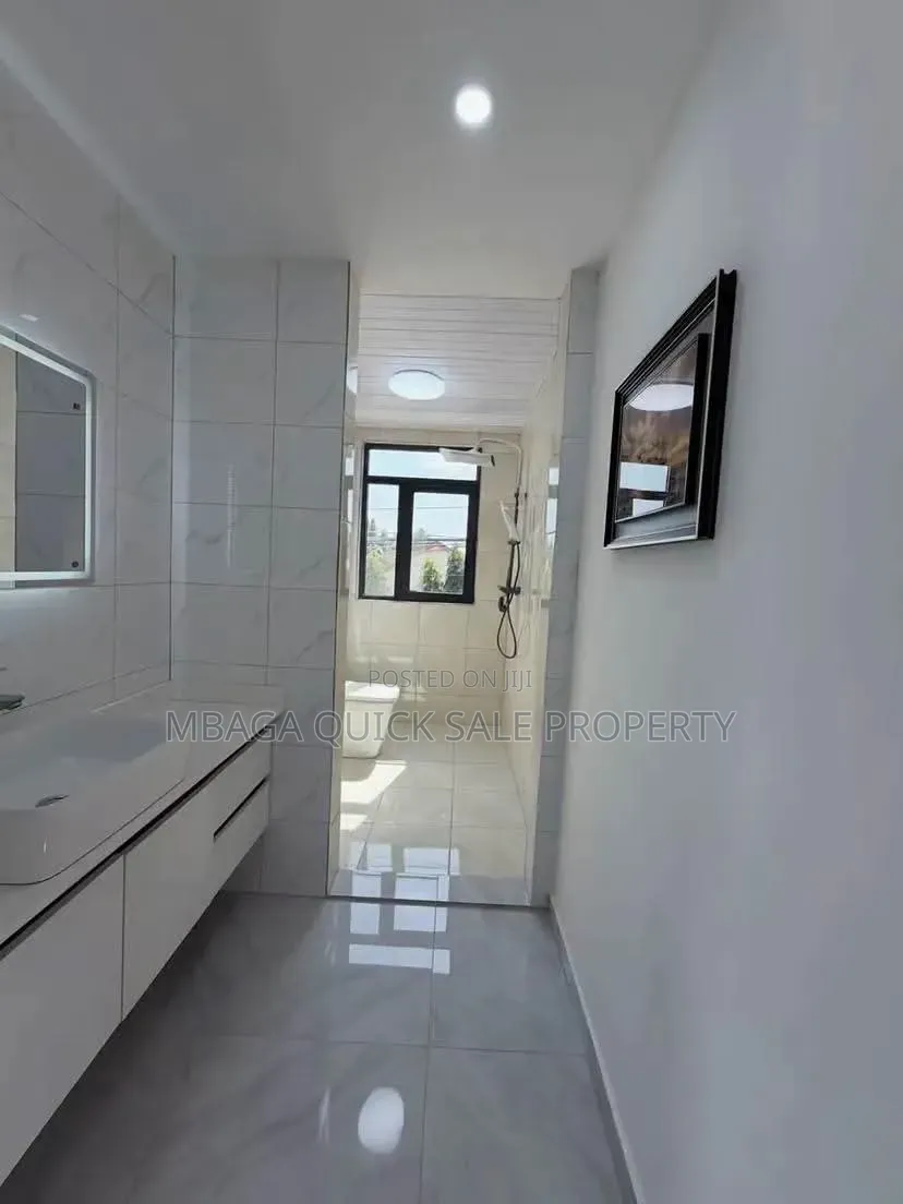 Furnished 3bdrm Apartment in Mikocheni for sale
