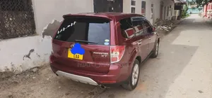 Subaru Forester 2010 Red