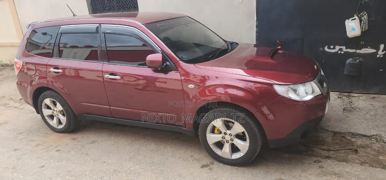 Subaru Forester 2010 Red