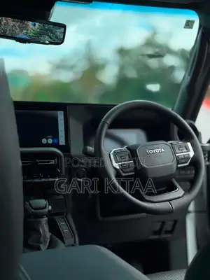 Toyota Land Cruiser 2025 White