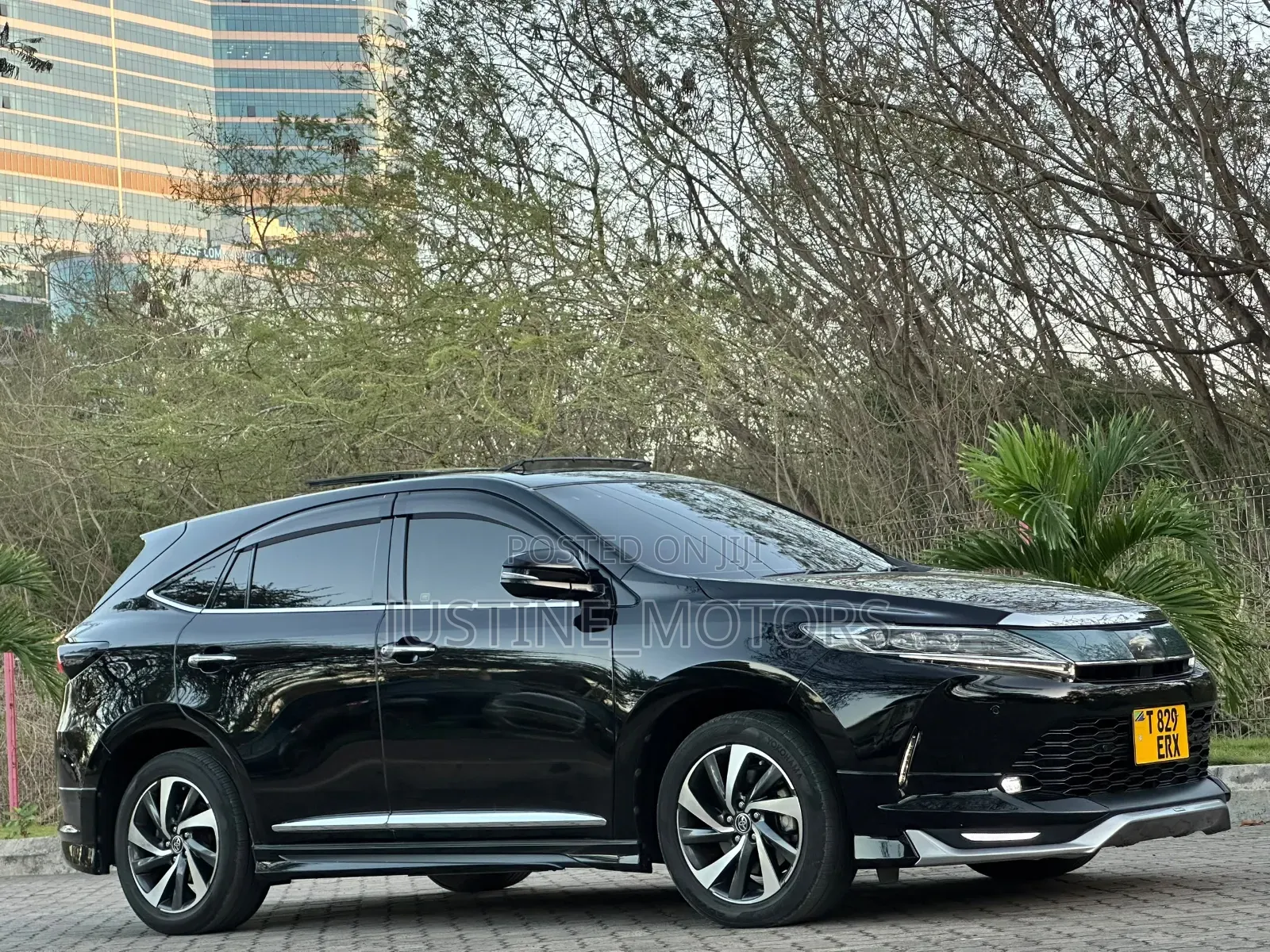 Toyota Harrier 2017 Black