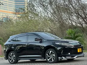 Toyota Harrier 2017 Black