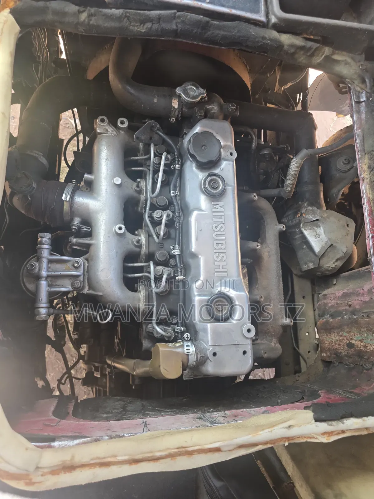 Mitsubishi Fuso Rosa 2000 Blue