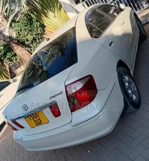 Toyota Premio 2005 White