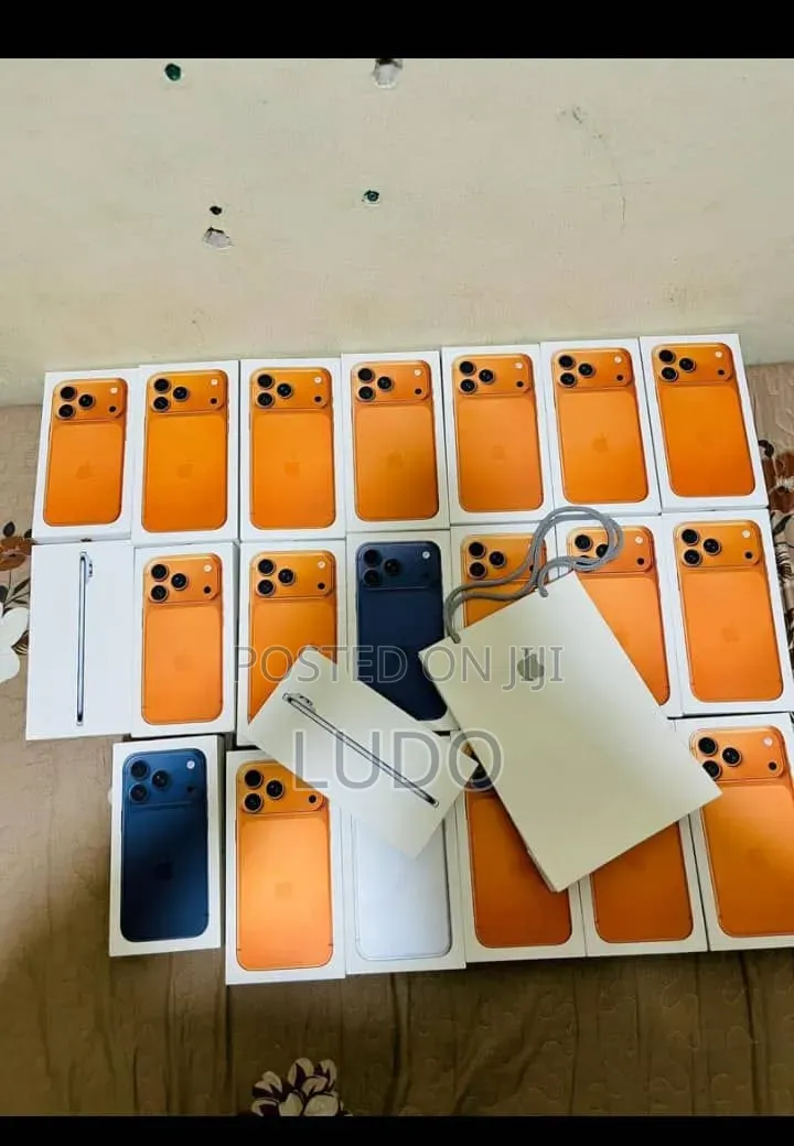 New Apple iPhone 17 Pro Max 256 GB Orange
