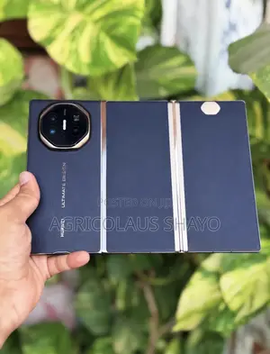New Huawei Mate XT Ultimate Design 512 GB Black