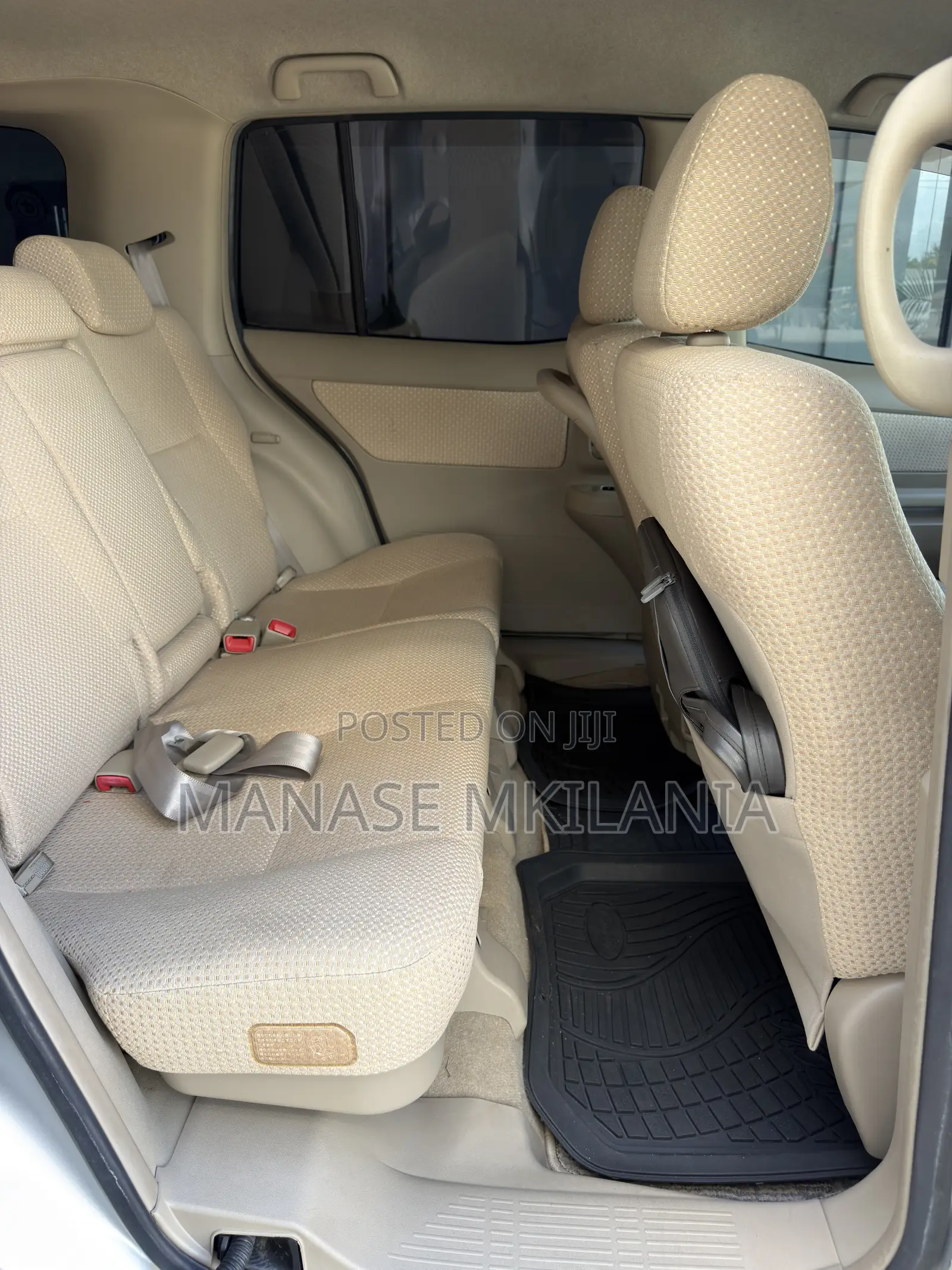 Toyota Raum 1.5 FWD 2007 Silver