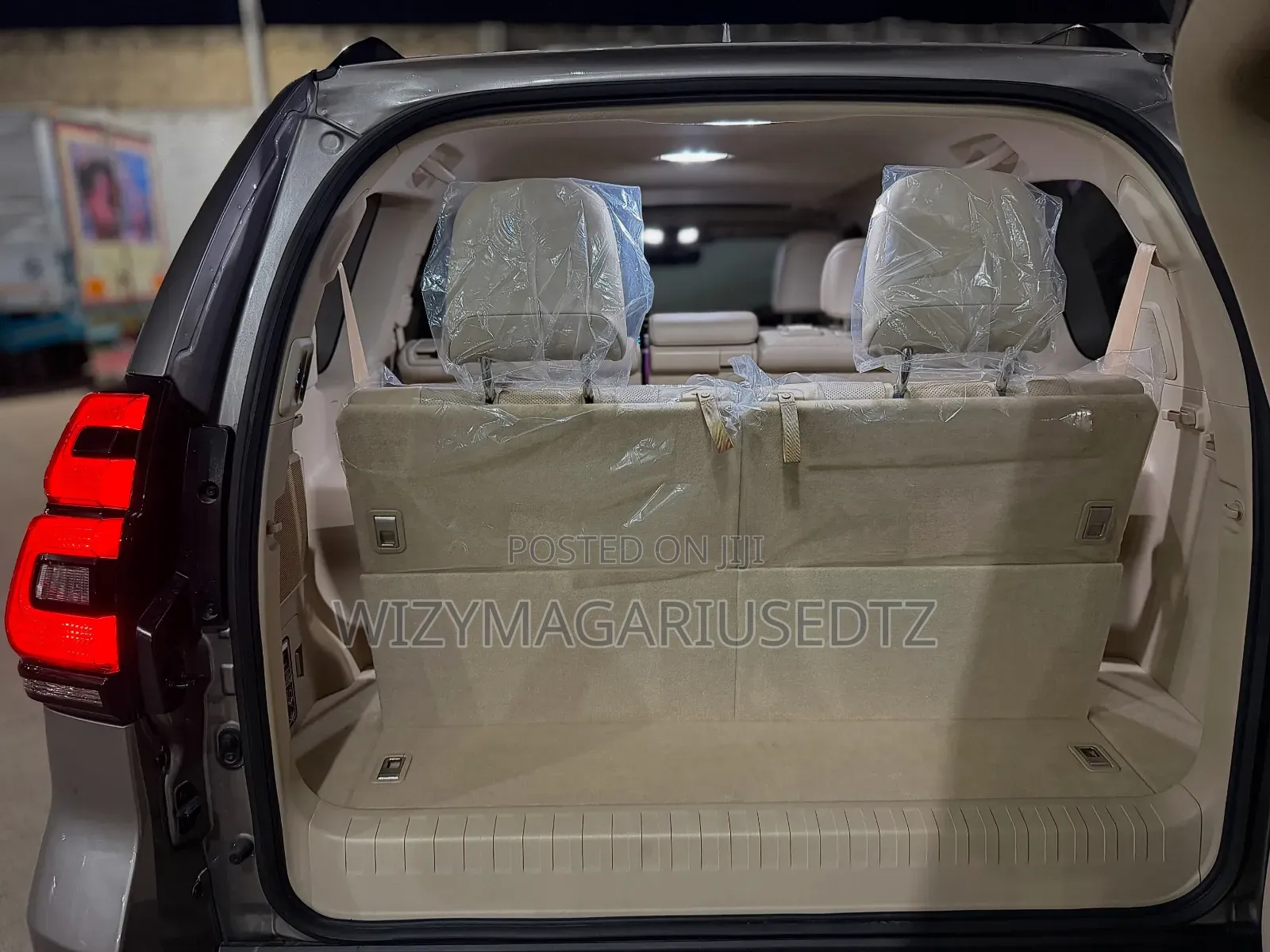 Toyota Land Cruiser Prado 2023 Gray