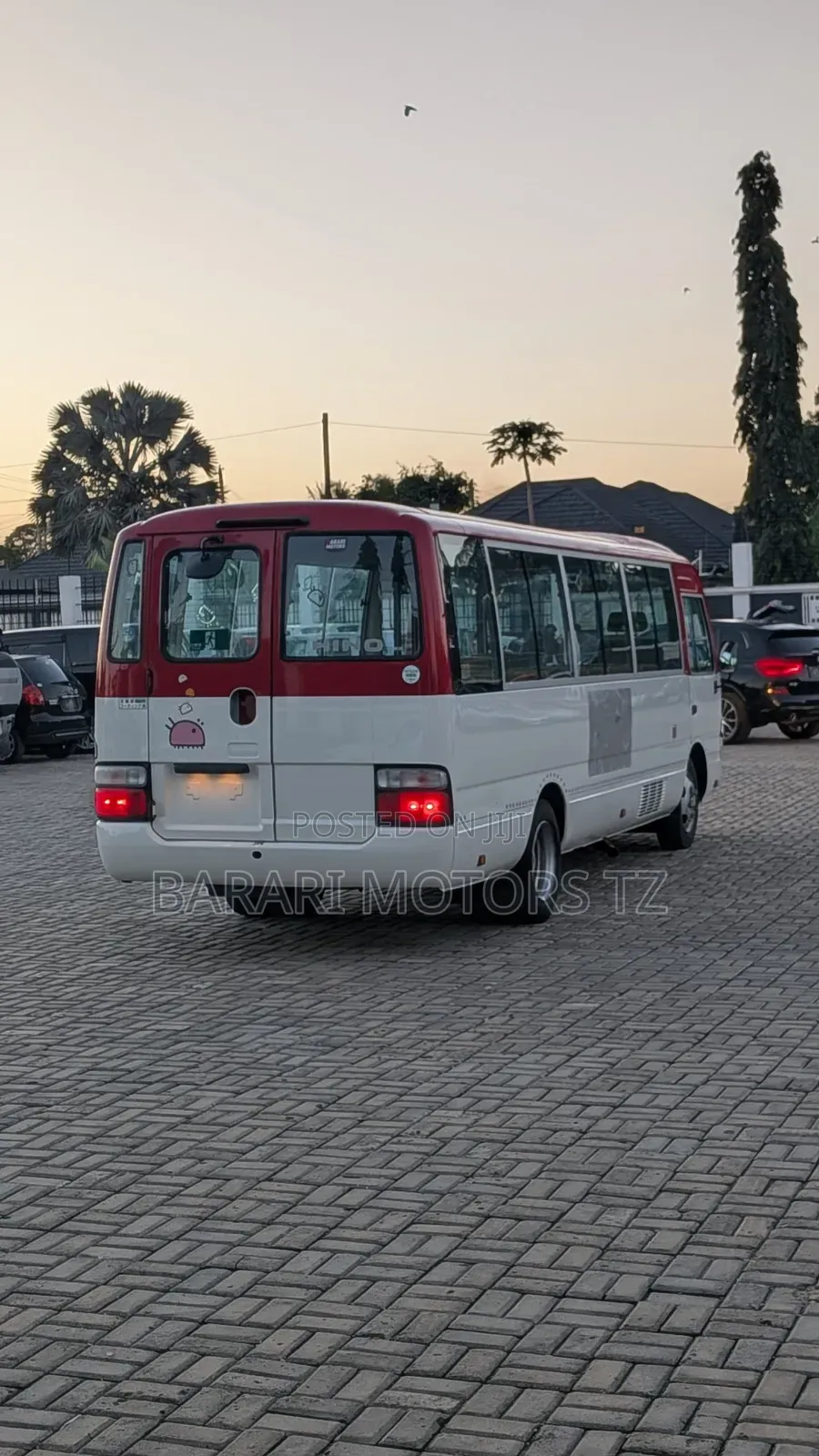 Toyota Coaster 2007 Red