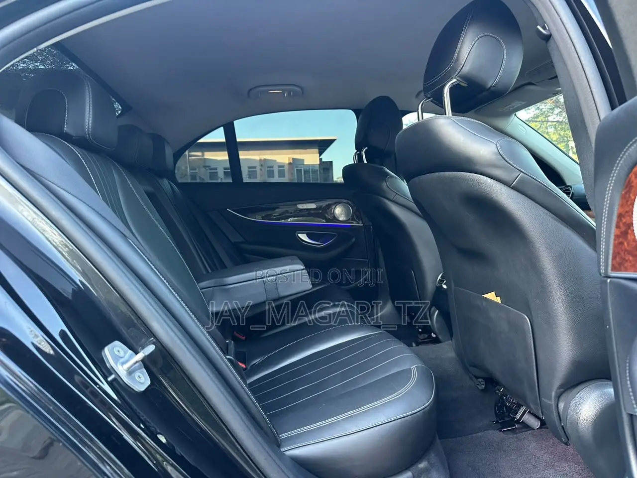 Mercedes-Benz E400 2016 Black
