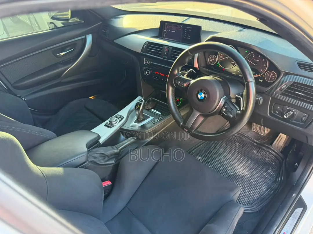 BMW 3 Series 2013 White