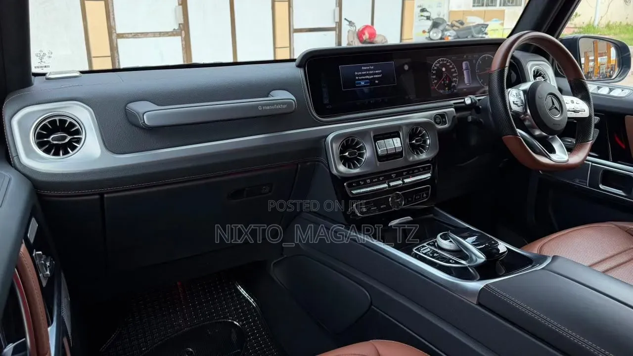Mercedes-Benz G-Class 2023 Black